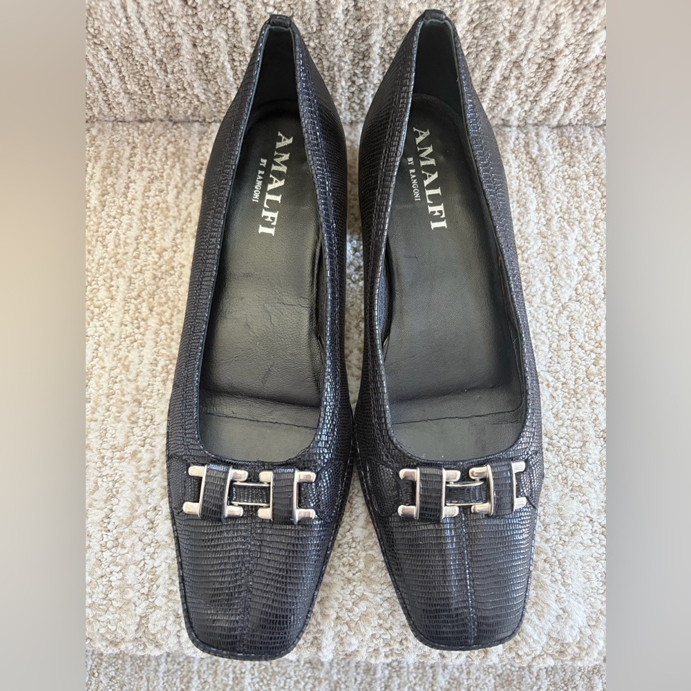 Amalfi by Rangoni Black Italian Leather Square Toe Heels Sz 8 SS Fits like a 7.5